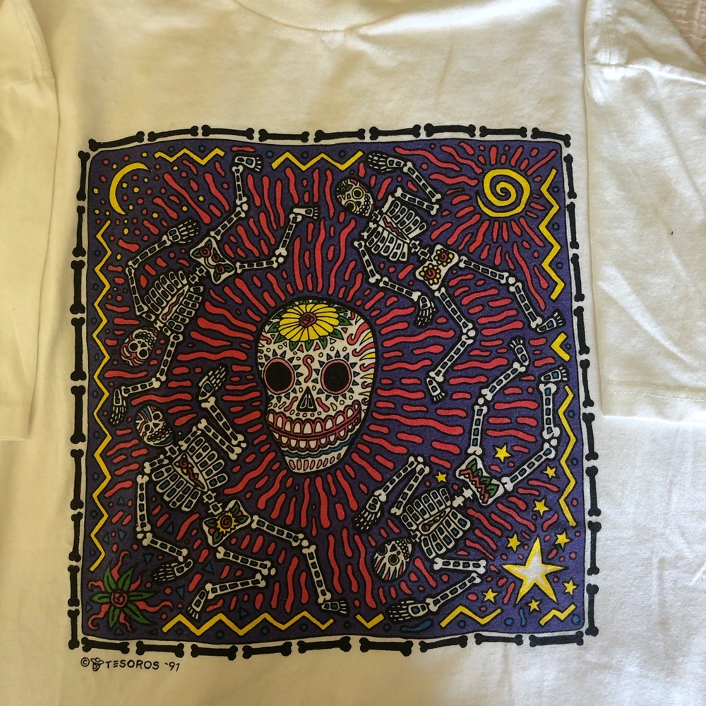 COLORFUL VINTAGE SCULL T SHIRT